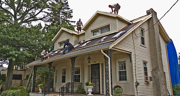 Best Roof Maintenance Services  in Tye, TX